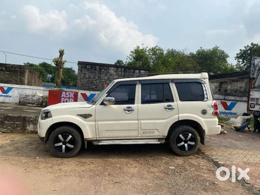Mahindra Scorpio Classic 2018 Diesel 70000 Km Driven