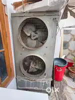Summer cooler double exhausted