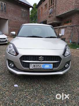 Maruti Suzuki New-gen Swift VXi, 2023, Petrol
