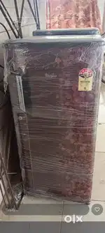 Whirpool fridge ( 190 liter )