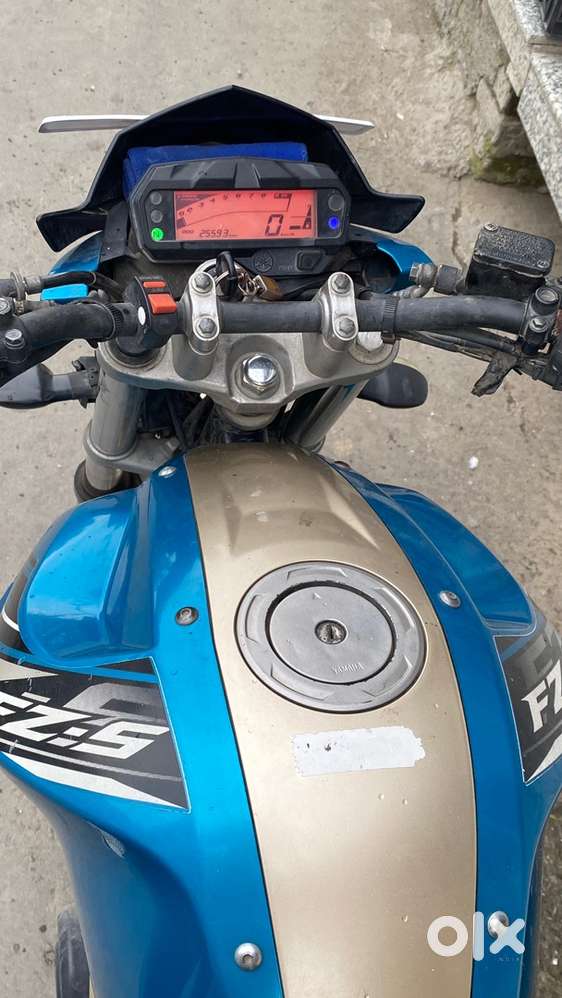 Get this blue fz at best price