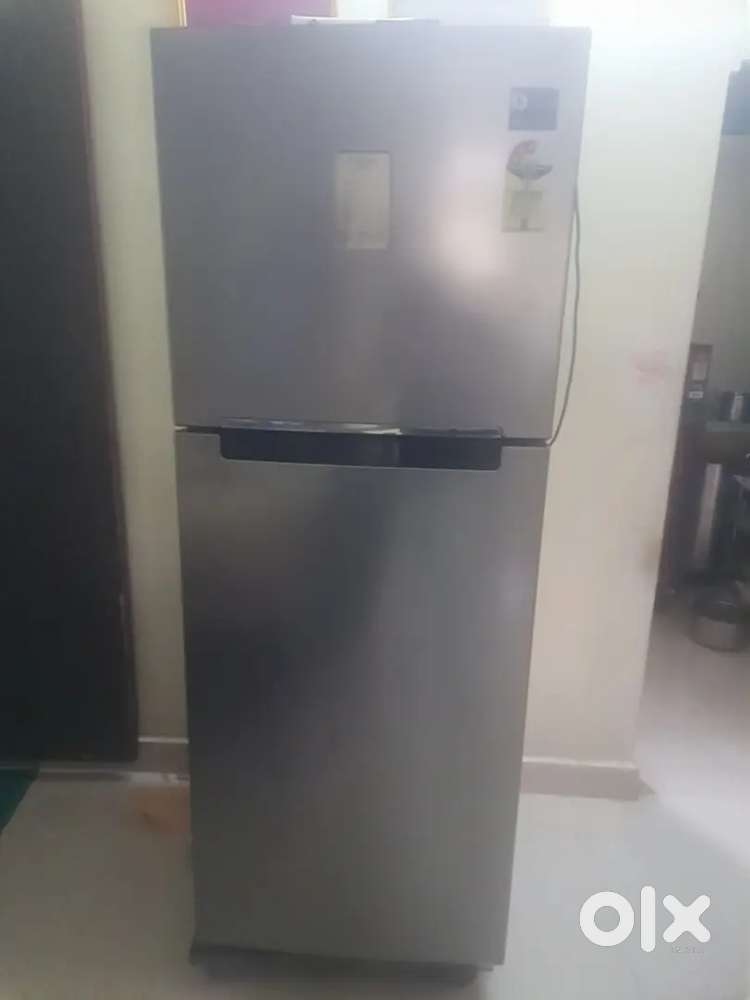 LG Fridge in excellent condition