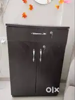 Wardrobe Cupboard Shoe Rack On Rent