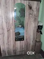 Wardrobe 8 ft tall