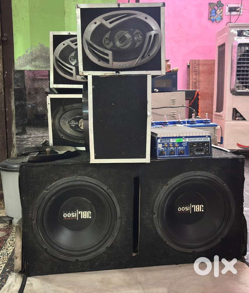 JBL SUBWOOFERS SET
