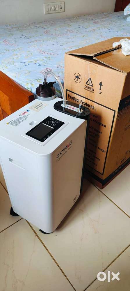 Oxymed Oxigen concentrator 5L, 8 month old