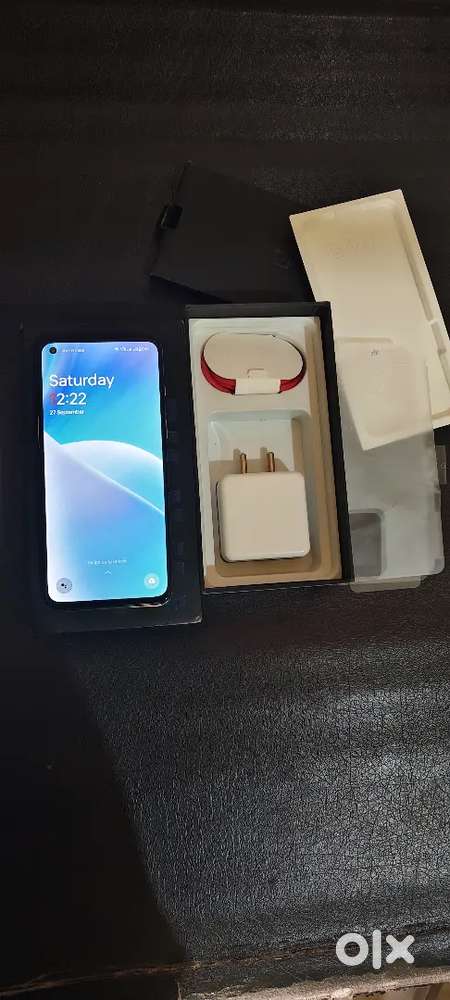 One plus nord 2t 8 128 ,