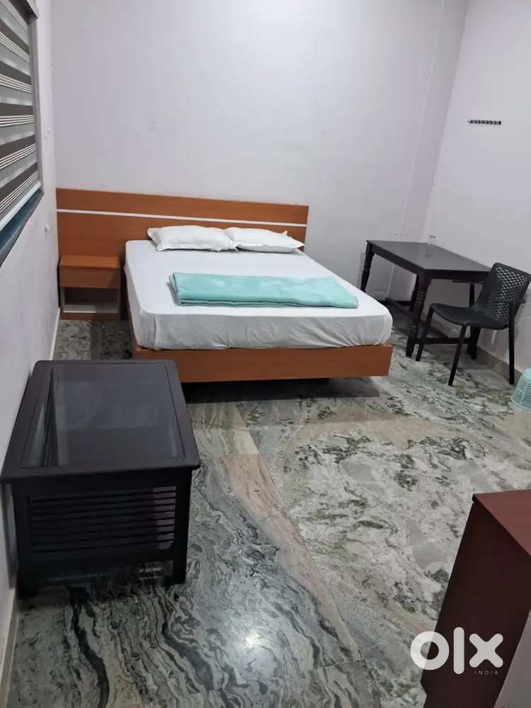 Couppls flat available at daily rent