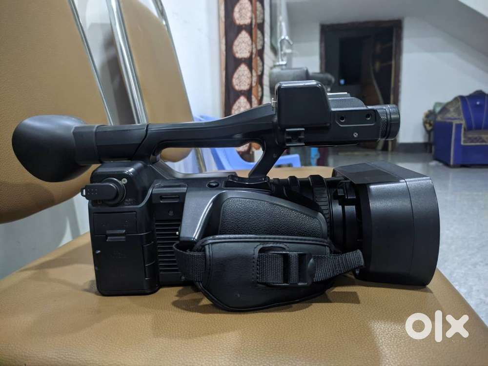 Camcorder HC-PV100