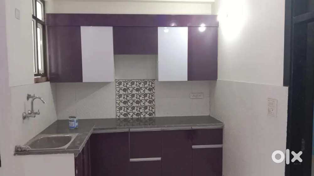 2bhk semi furnished flat