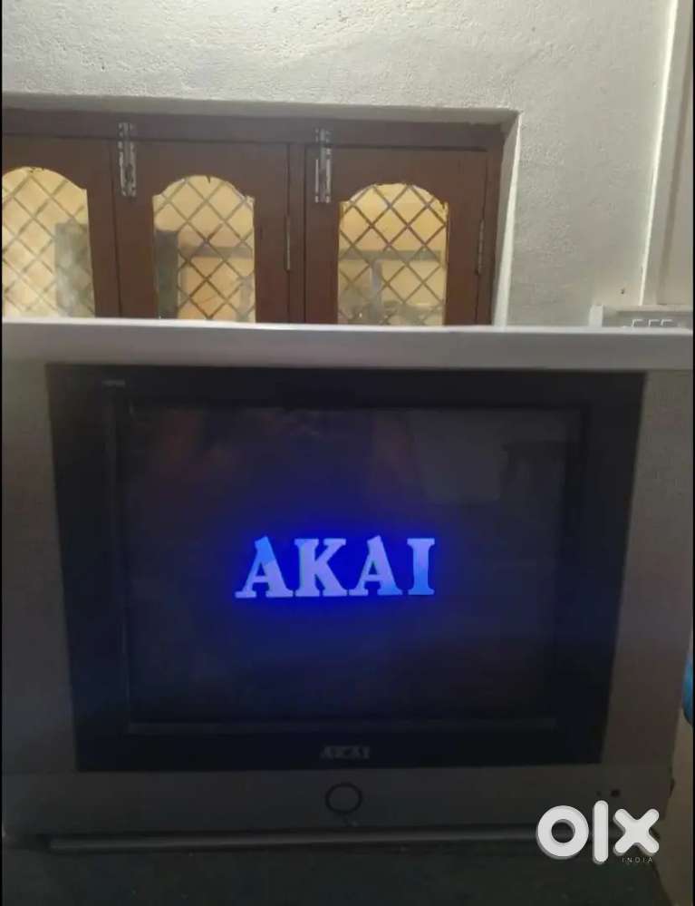 Akai colour tv