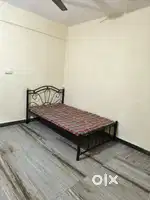 STUDIO/PG UNFURNISHED IN ST CRUZ CHURCH