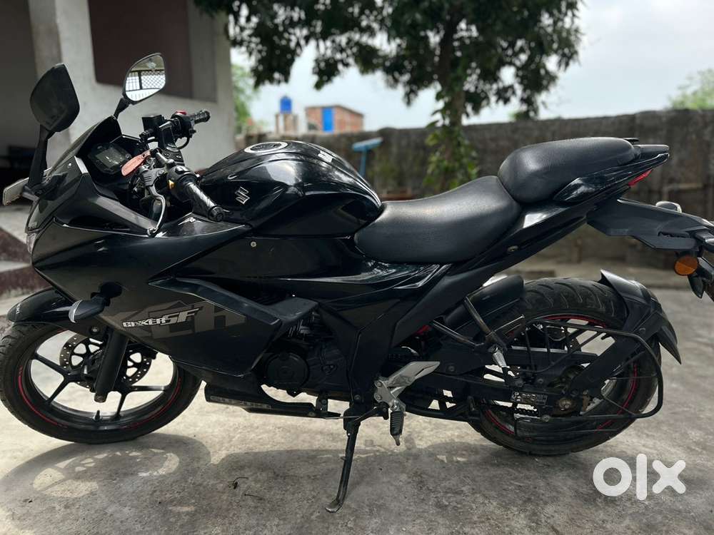 Suzuki Gixxer SF
