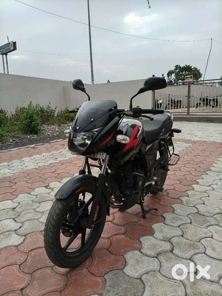 Bajaj pulsor 125 carborator bike