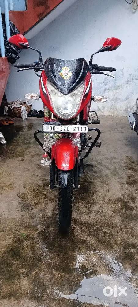 Bs4 bike i3s model with red colour