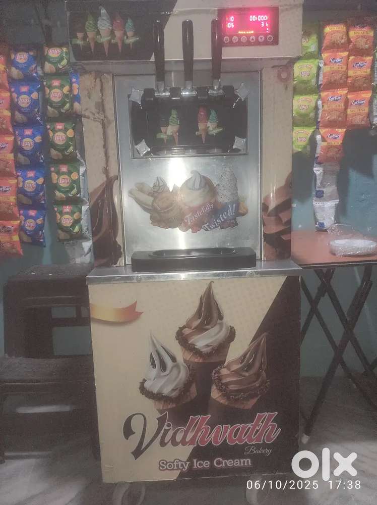Softy ice cream machine
