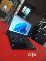 Lenovo i-7 11th generation laptop perfect working and new looking