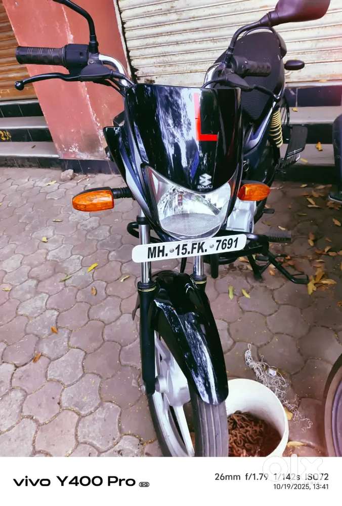 Less driven bike for sale good condition self start 75mileageecconomi