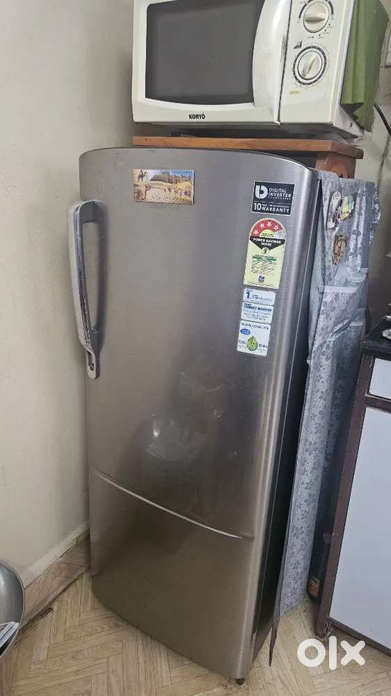 Samsung 200L Single door refrigerator for sale.