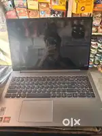 Lenovo V15 AMD Ryzen 3 quad core 5300u 8/512 SSD