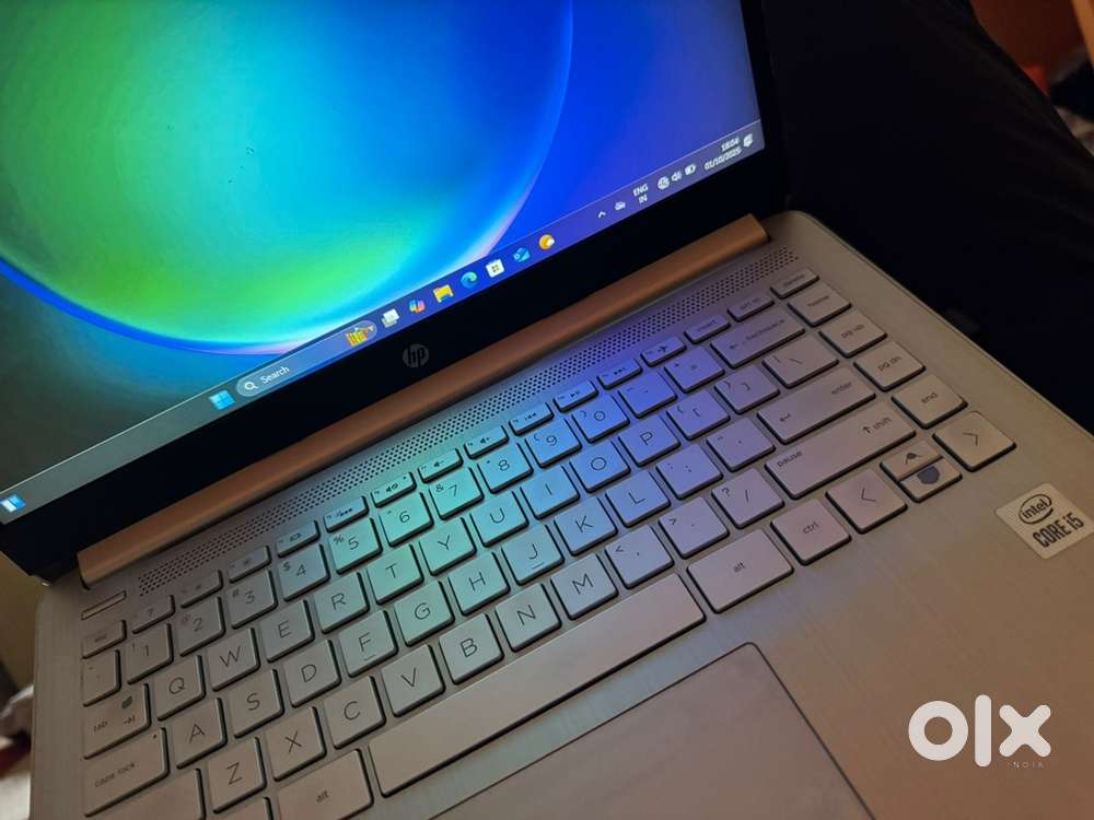 Hp laptop i5 new condition