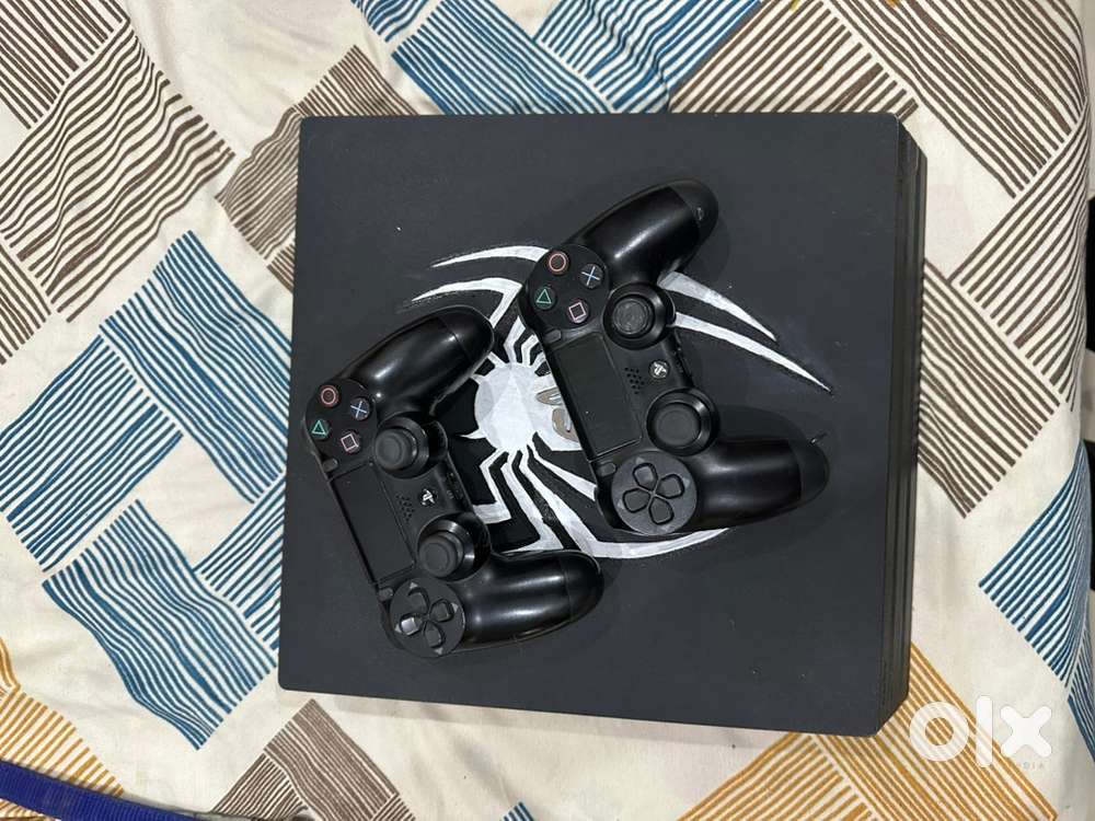 PS4 pro 1tb with games