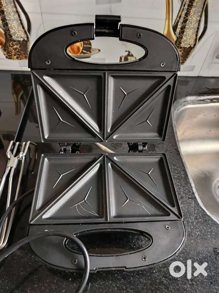 Sandwich toaster