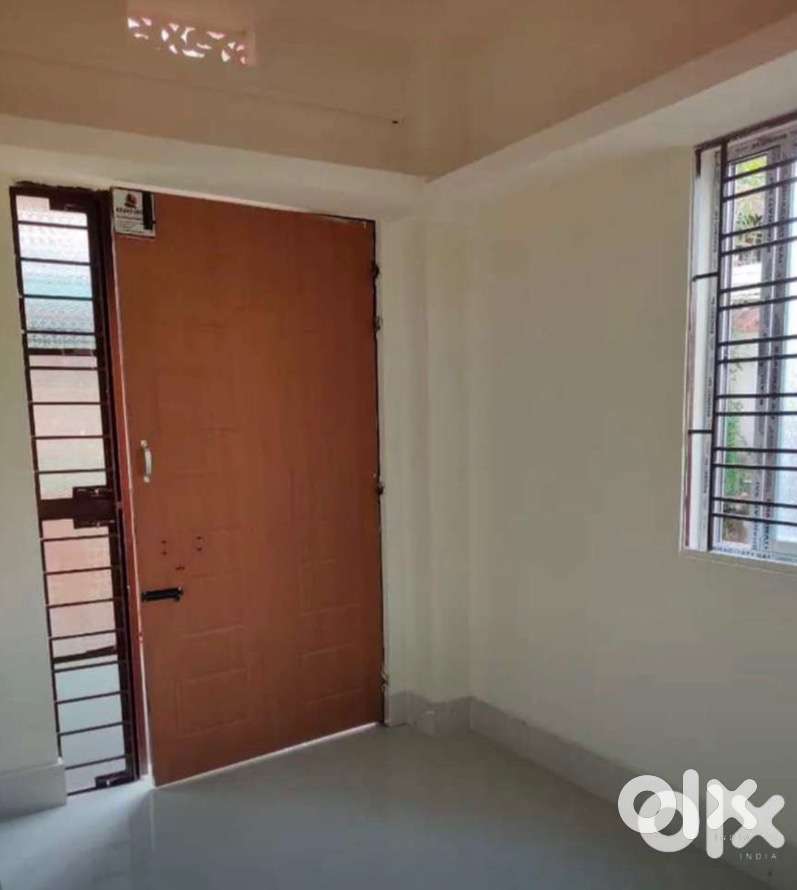 Single room attached bathroom is available for rent near battala bazar