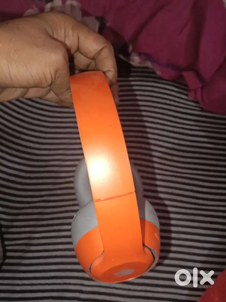 Headphones new product no yuj