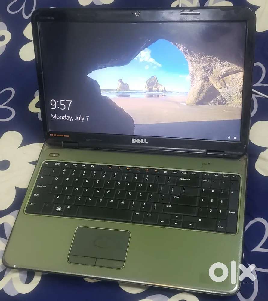 DELL INSPIRON core i5  Proccesor  LAPTOP IN GOOD CONDITION