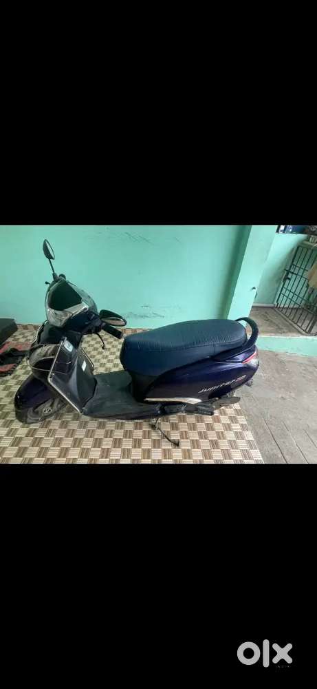 A scooter with perfect  condition