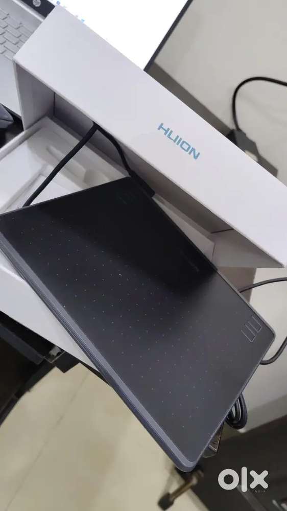 BRAND NEW , Unused HUION HS64 PEN TABLET for teaching and graphics