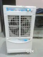 Selling a new cooler only 1 year ild