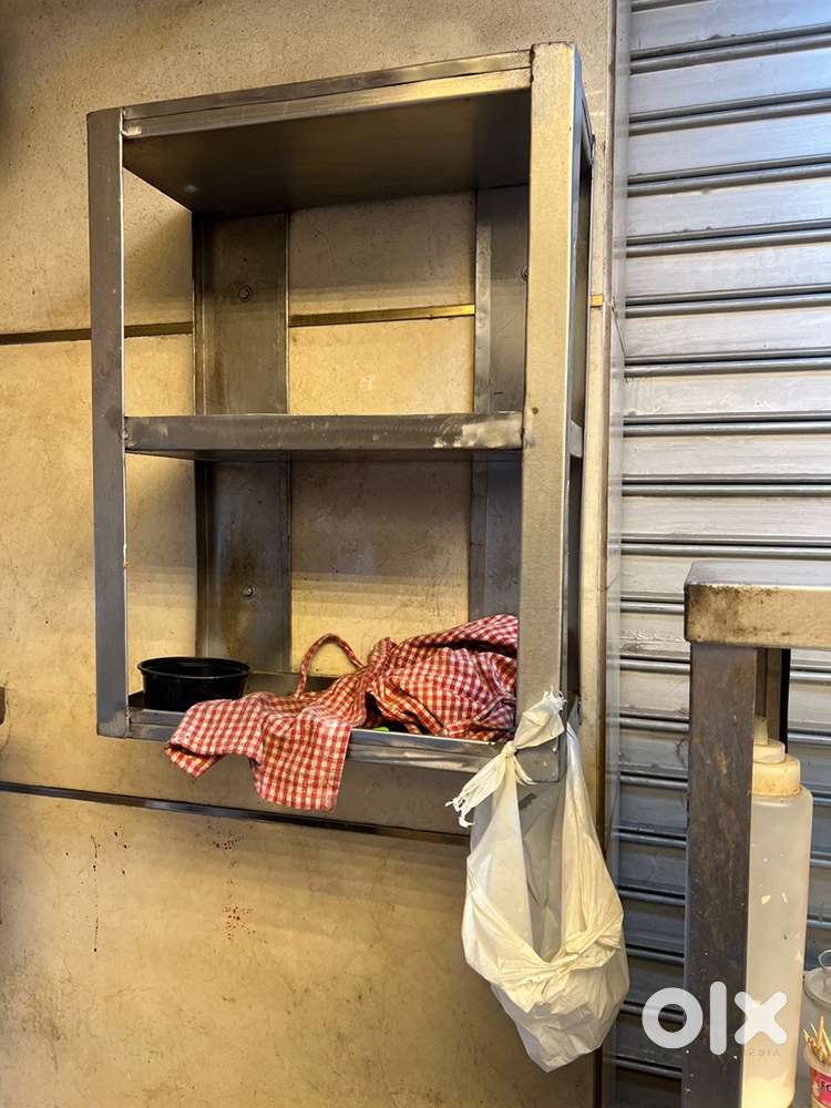 Restaurant equipments