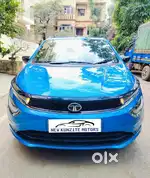 Tata Altroz XZ, 2022, Petrol