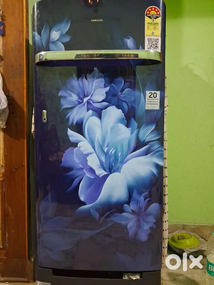 Samsung 5star  for 2years warranty  price 14000, only 1month  used