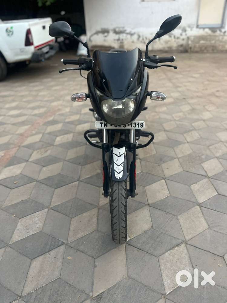 BAJAJ PULSAR 150