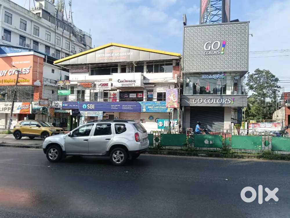 3000 sq. ft Commercial space on 1st floor with NH frontage at Pattom