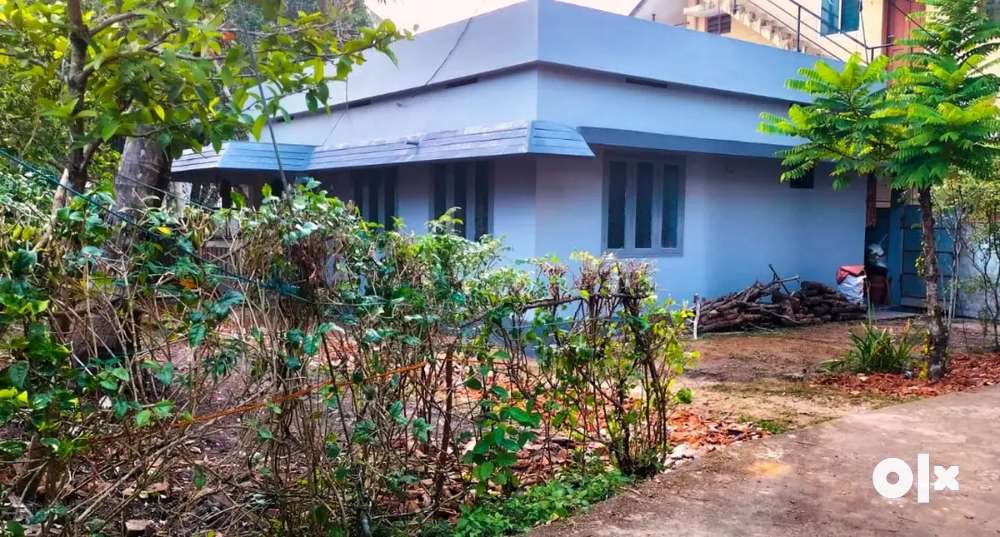 2BHK House for Sale @Nettoor North