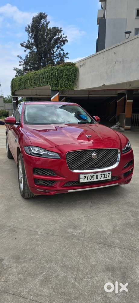 Jaguar F-Pace 2817 Diesel 101000 Km Driven