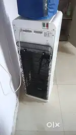 Atlantis Sky water dispenser