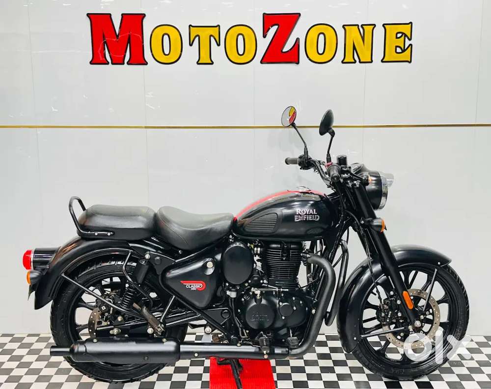 ROYAL ENFIELD CLASSIC 350
DUAL DISC ABS