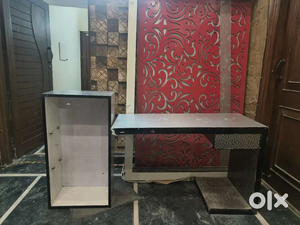 Study Table and Book shelf