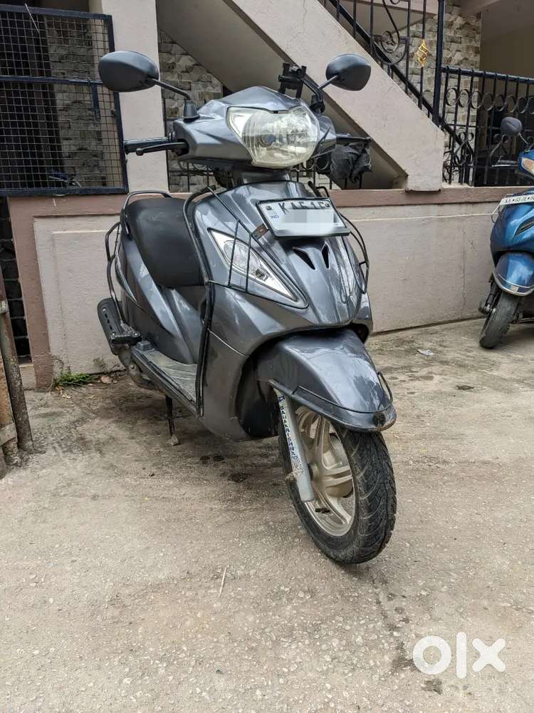 Scooty sell good condition below/under/less than 30000, 2nd owner