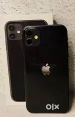 I phone 11 battery 72% ha