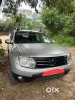 Renault Duster 2015 petrol+CNG with full tank of cng run 140km