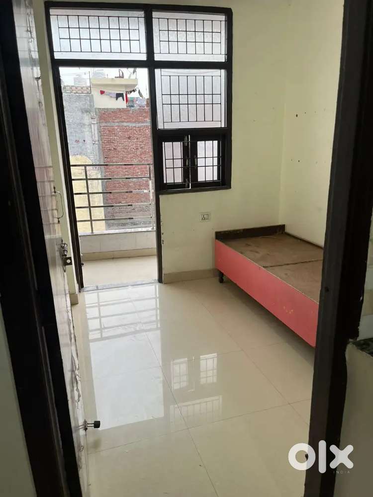 2bhk room for rent in new ashok nagar