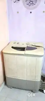 Argent sell machine chalu hai sirf kapda sukana vala band hai