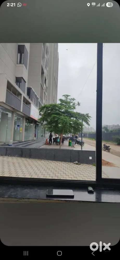 Shop for sale 300sqfit south bopal