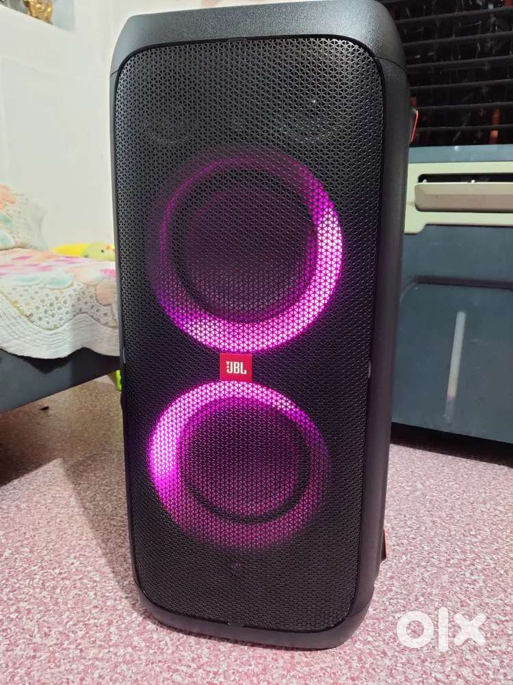 JBL Party Box 310  in warranty with bill